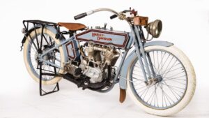 موتور سیکلت اِف 11 1915